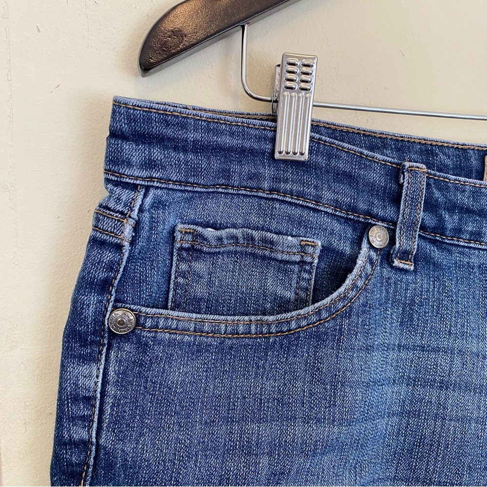 Nine West Vintage America Jeans Size 16 32 Mid Rise Blue Denim Shorts Pockets - Picture 2 of 7